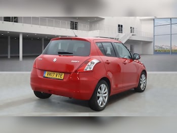 Used Suzuki Swift 2017 for sale - 77022494: Photo