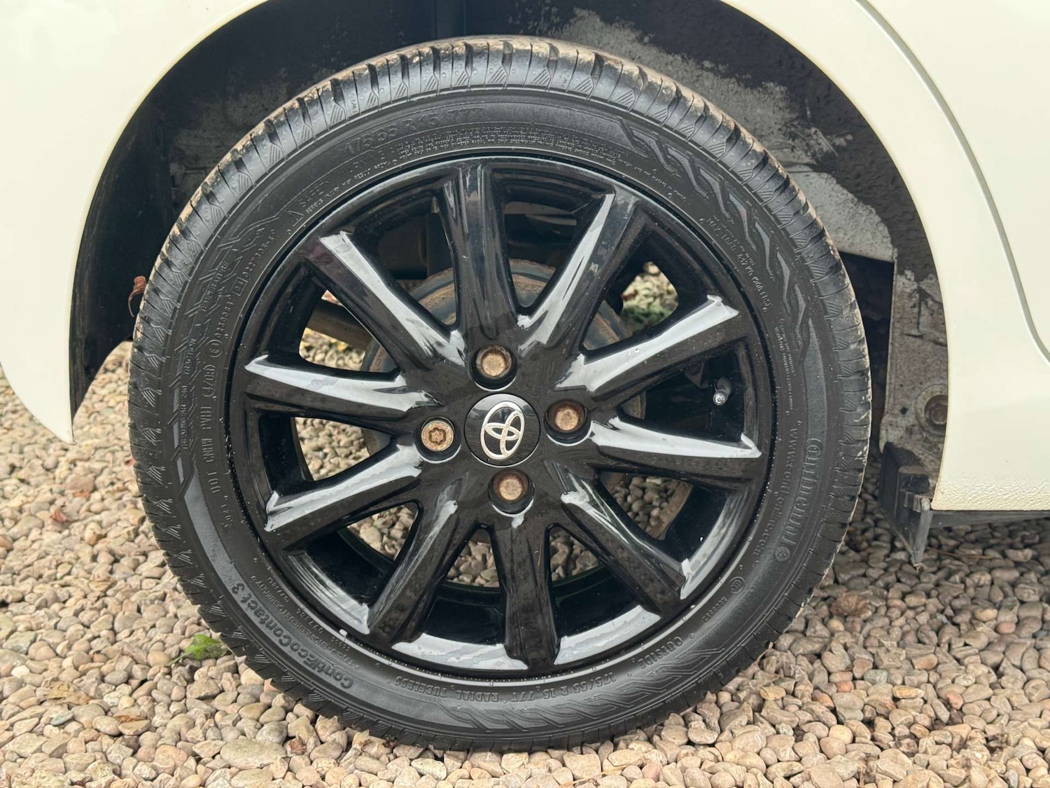 Used Toyota AYGO 2017 for sale - 76274227: Photo 15