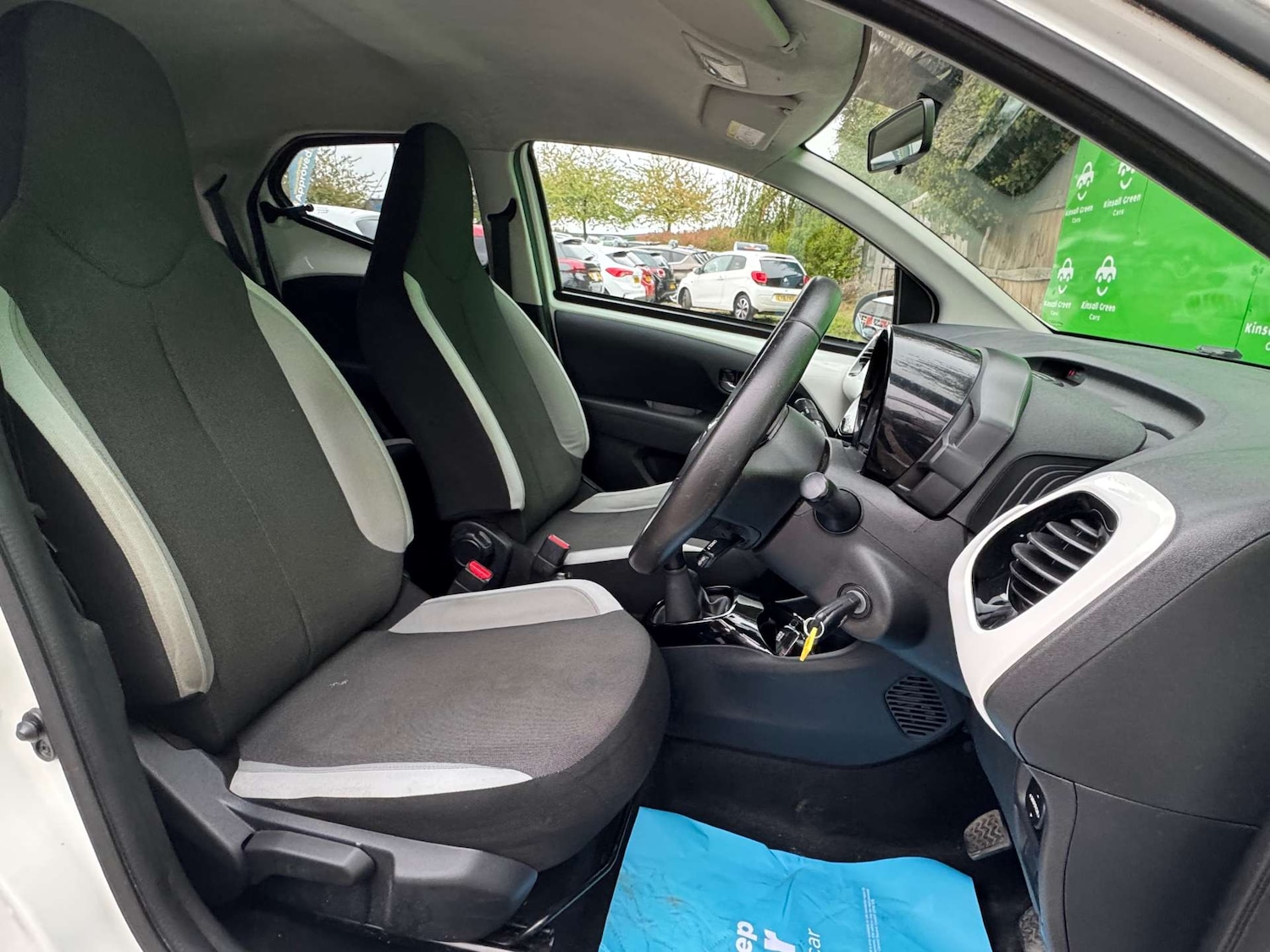 Used Toyota AYGO 2017 for sale - 76274227: Photo 21