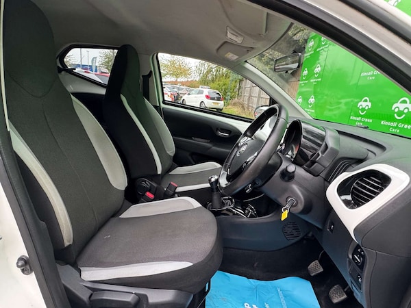 Used Toyota AYGO 2017 for sale - 76274227: Photo 22