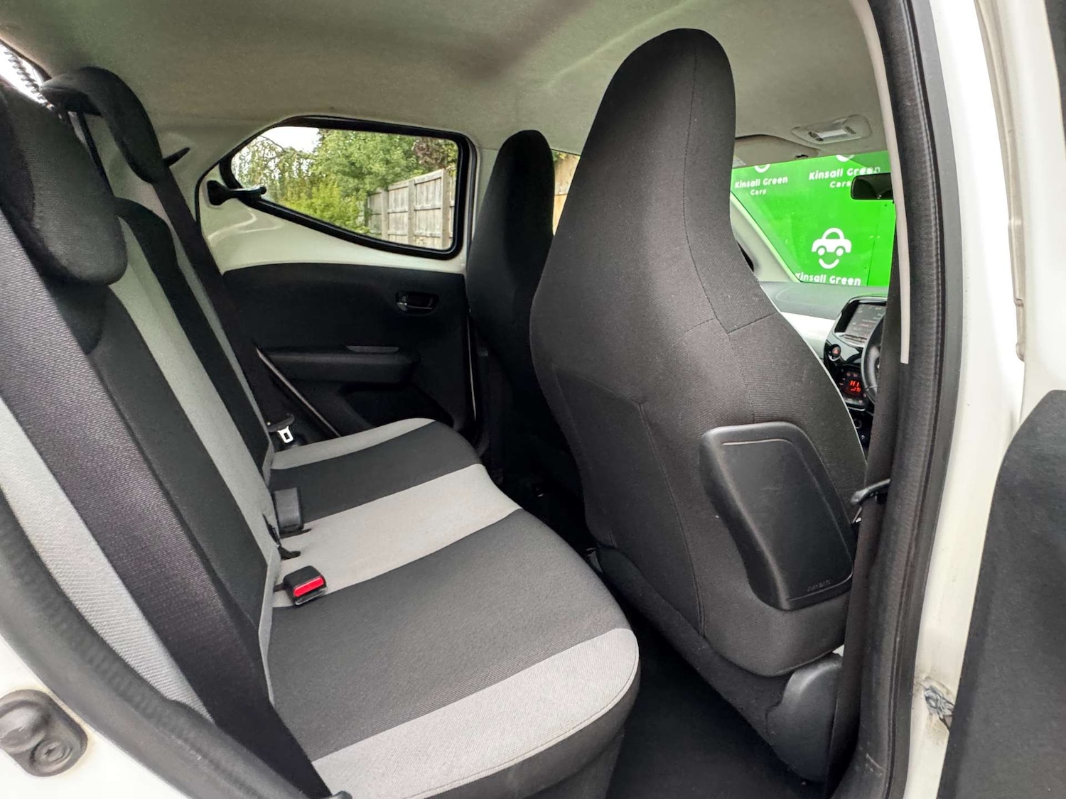 Used Toyota AYGO 2017 for sale - 76274227: Photo 24