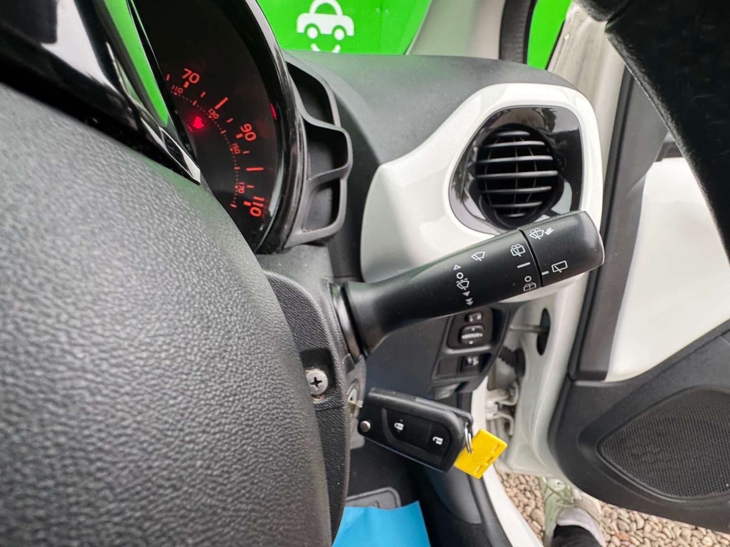 Used Toyota AYGO 2017 for sale - 76274227: Photo 29