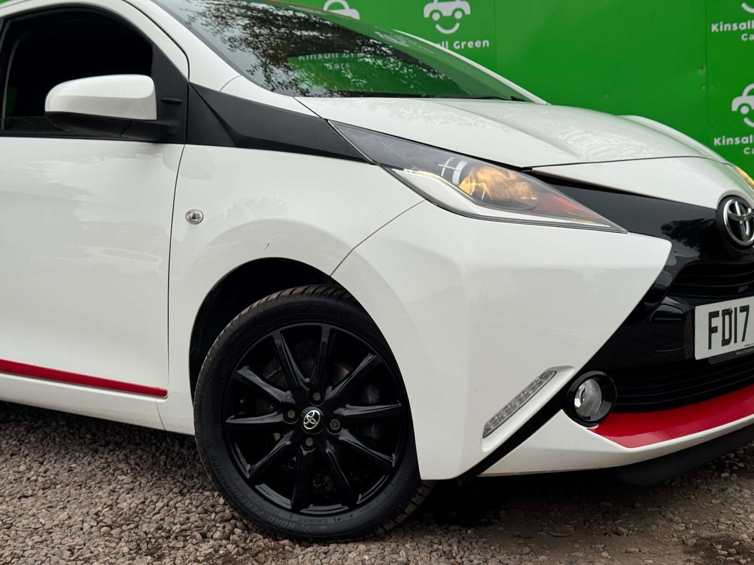 Used Toyota AYGO 2017 for sale - 76274227: Photo 3