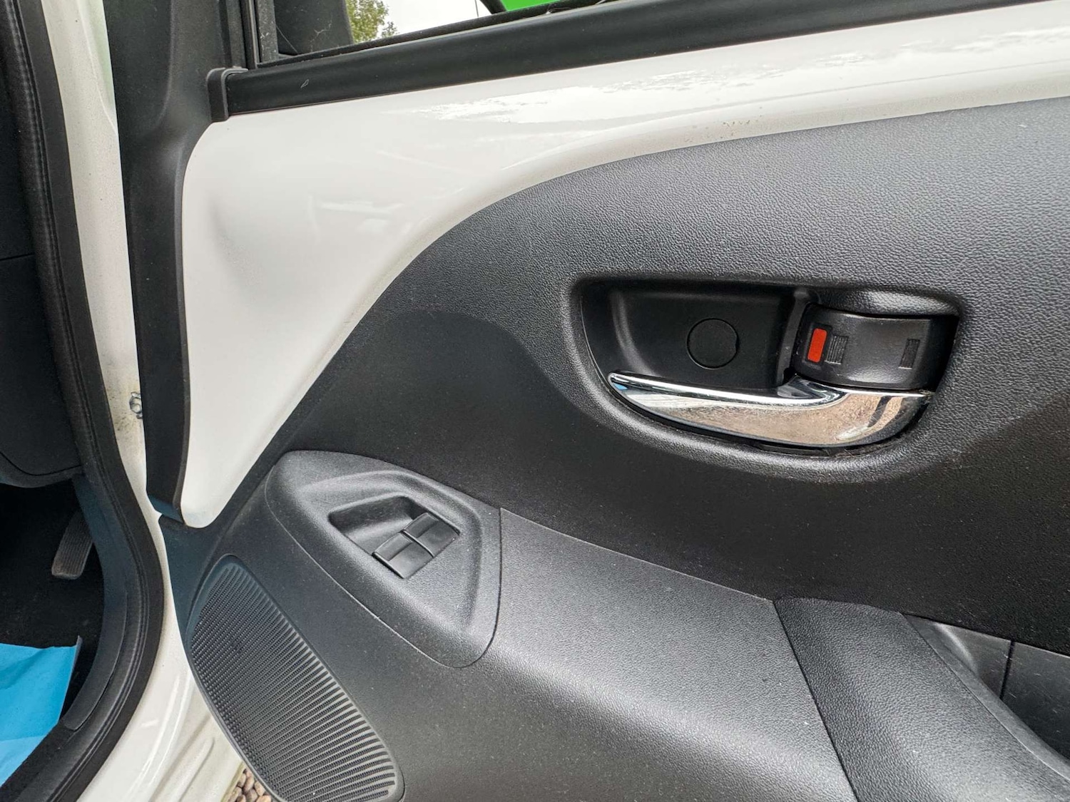 Used Toyota AYGO 2017 for sale - 76274227: Photo 37