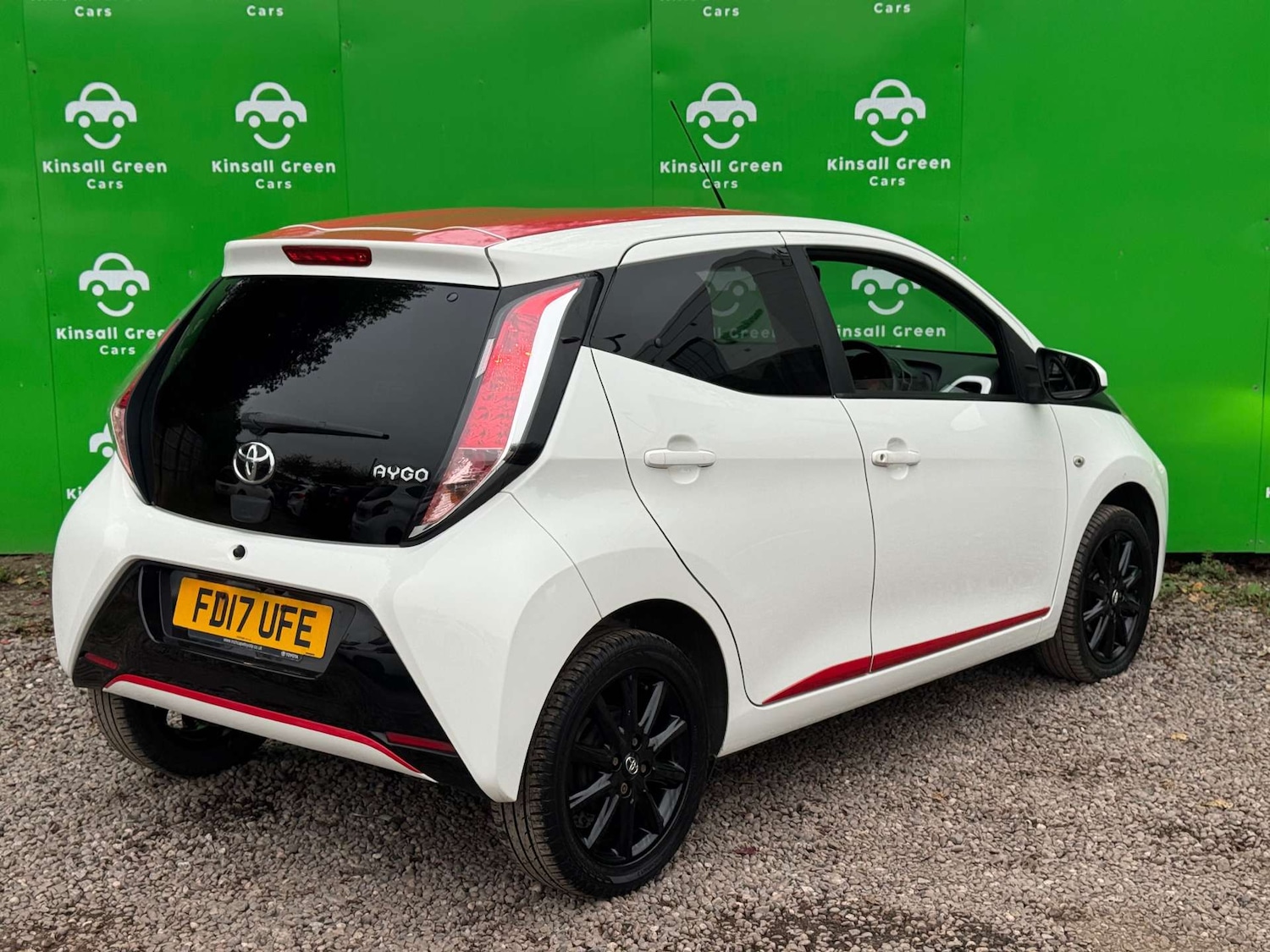 Used Toyota AYGO 2017 for sale - 76274227: Photo 5