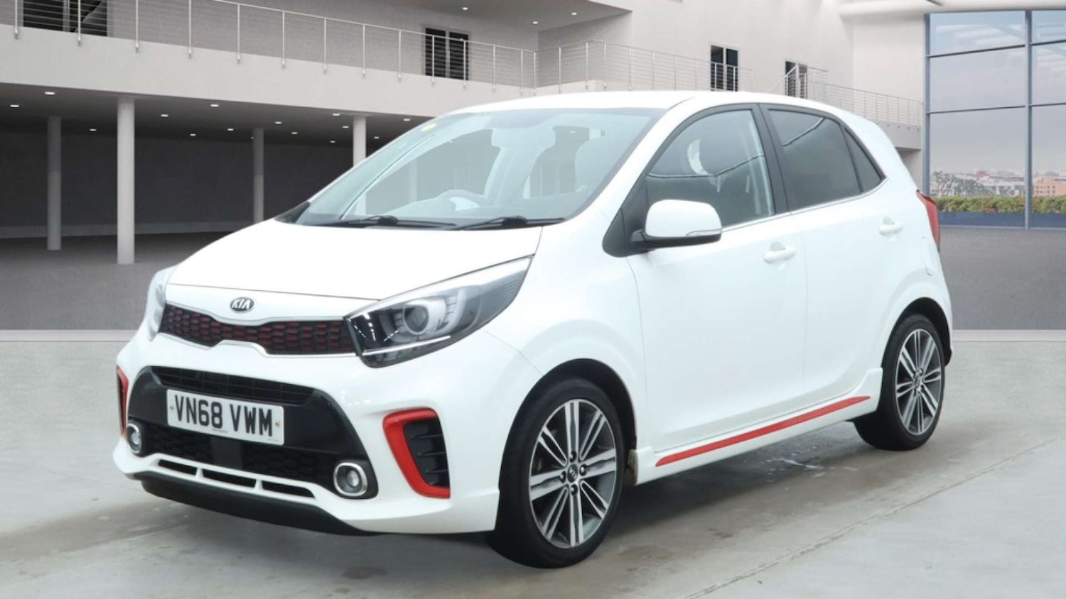 Used Kia Picanto 2018 for sale - 76961765: Photo 2