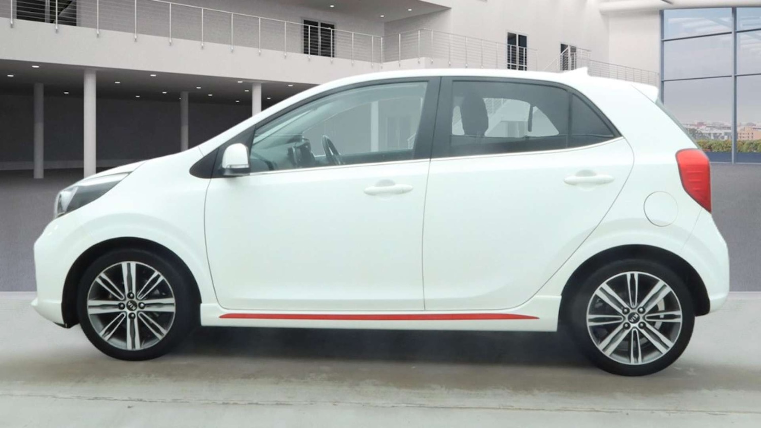 Used Kia Picanto 2018 for sale - 76961765: Photo 6