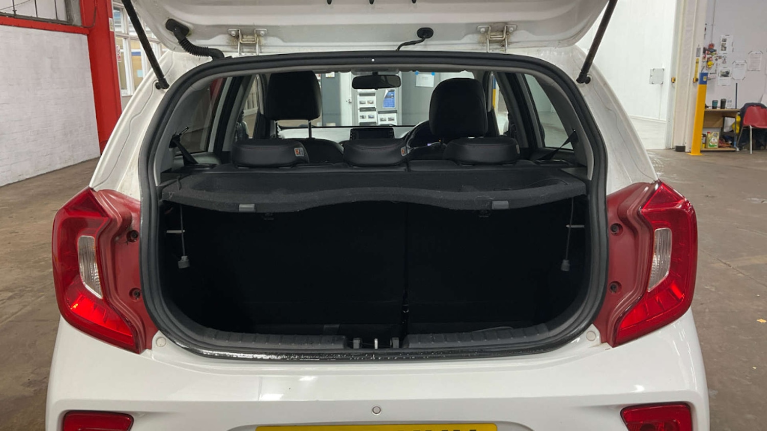 Used Kia Picanto 2018 for sale - 76961765: Photo 7