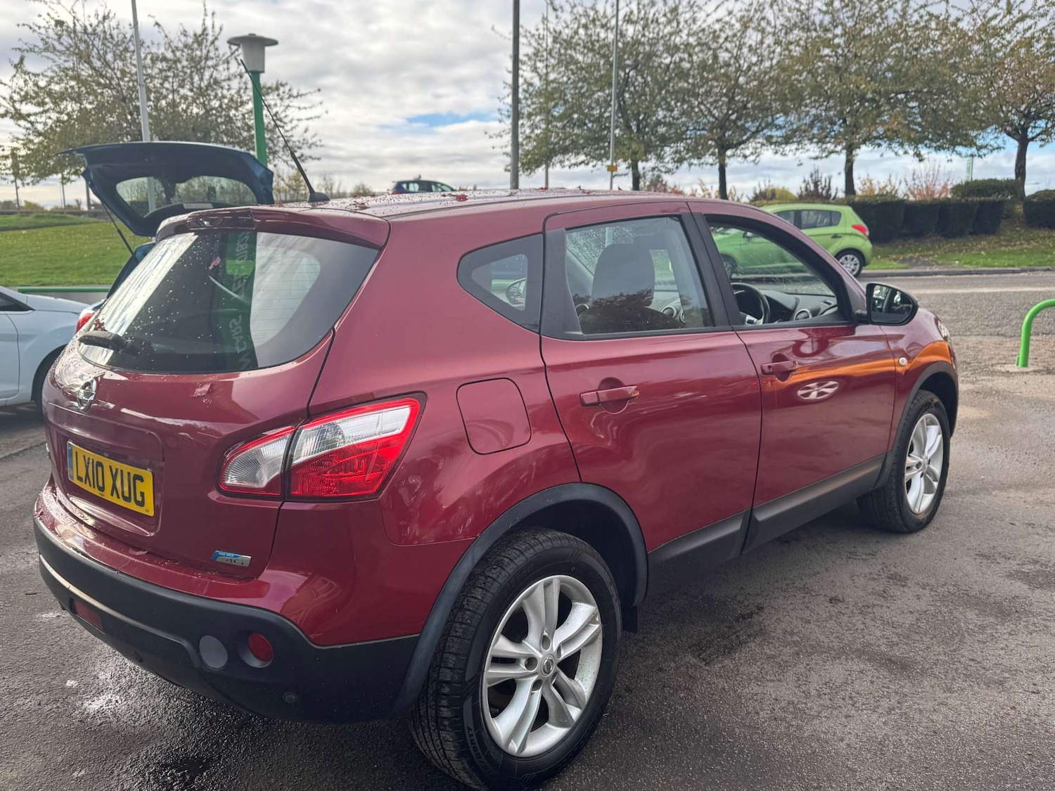 Used Nissan Qashqai 2010 for sale - 76275305: Photo 6