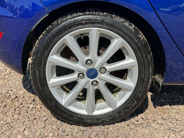Used Ford Fiesta 2015 for sale - 75326811: Photo 12
