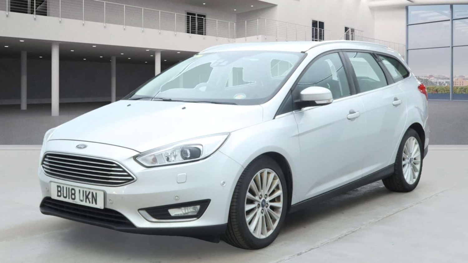 Used Ford Focus 2018 for sale - 76404391: Photo 3