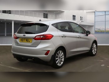 Used Ford Fiesta 2017 for sale - 76429330: Photo