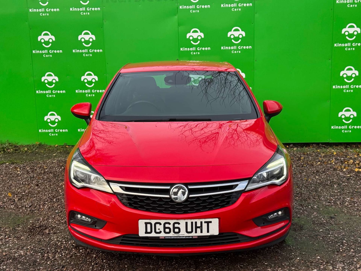 Used Vauxhall Astra 2017 for sale - 76921233: Photo 16