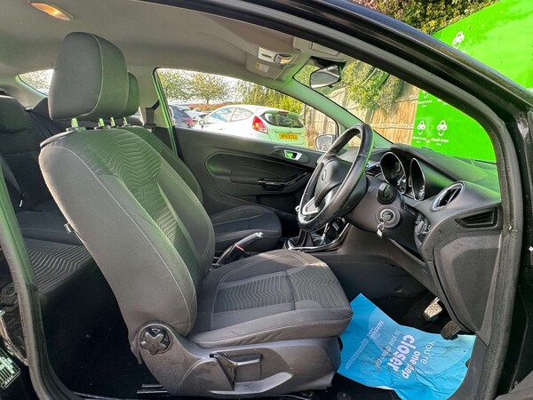 Used Ford Fiesta 2015 for sale - 76082873: Photo 29