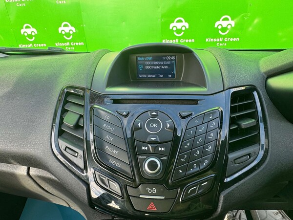 Used Ford Fiesta 2015 for sale - 76082873: Photo 34