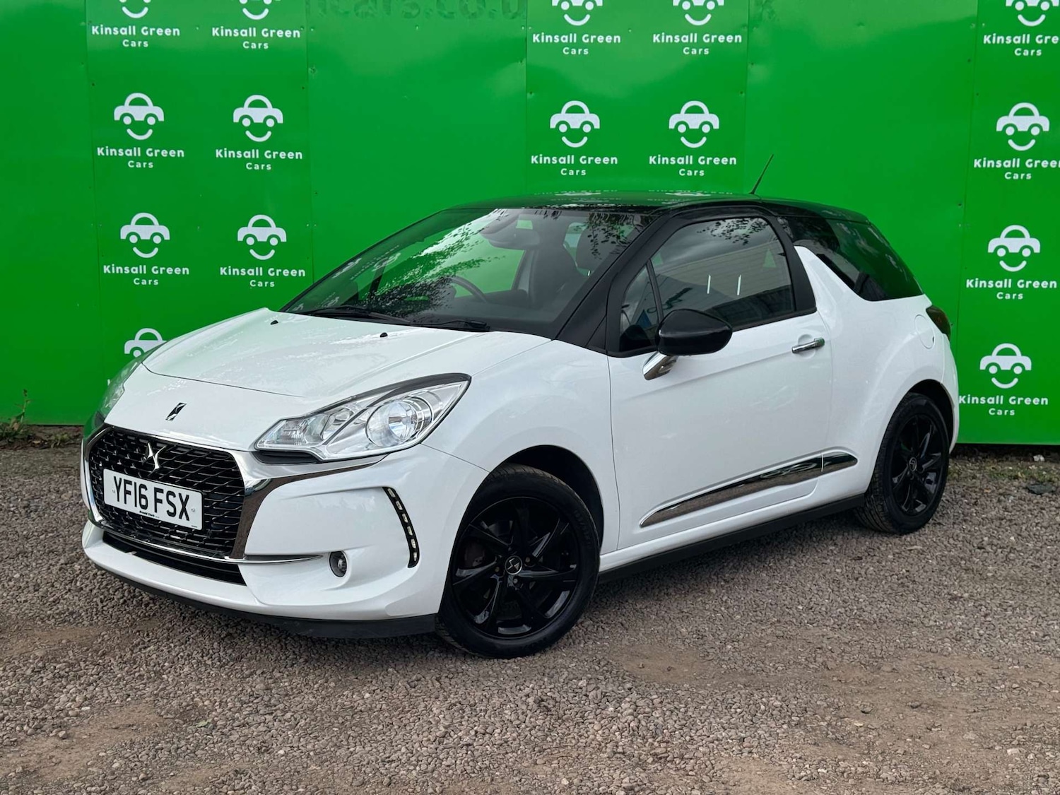 Used DS Automobiles DS 3 2016 for sale - 76384175: Photo 2