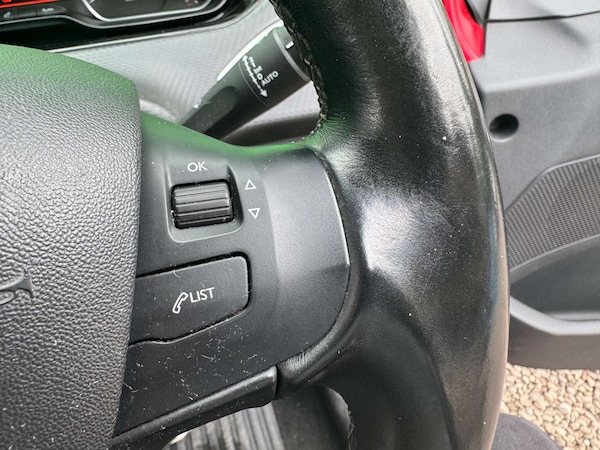 Used Peugeot 208 2018 for sale - 75620033: Photo 41