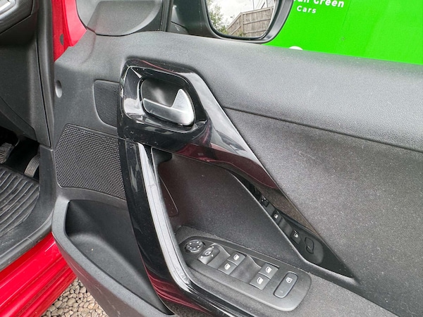 Used Peugeot 208 2018 for sale - 75620033: Photo 48