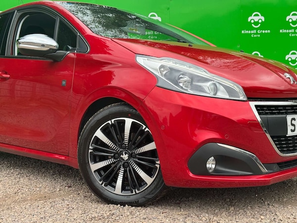 Used Peugeot 208 2018 for sale - 75620033: Photo 4