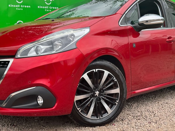Used Peugeot 208 2018 for sale - 75620033: Photo 5
