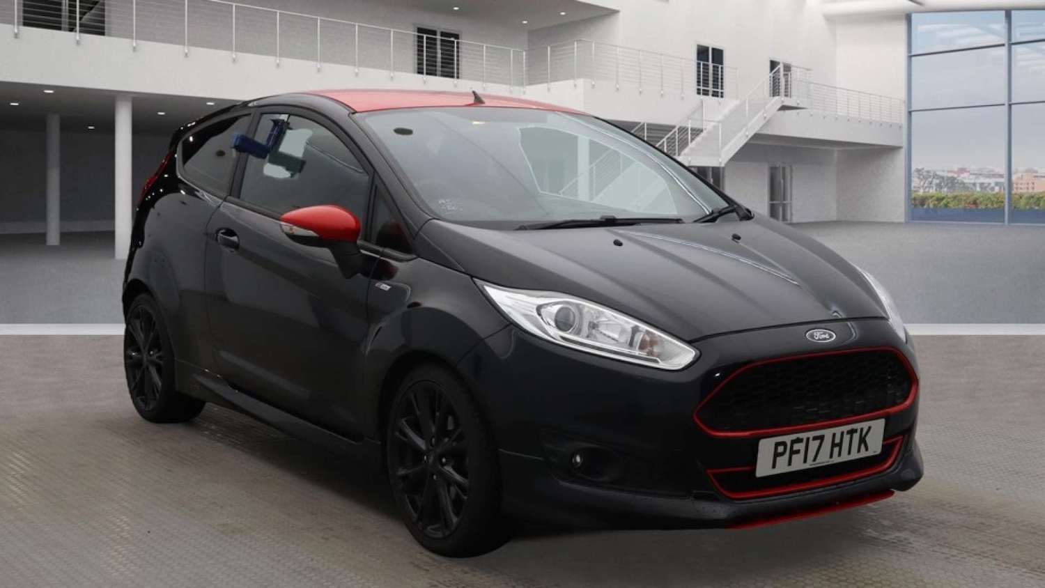 Used Ford Fiesta 2017 for sale - 76530921: Photo 1