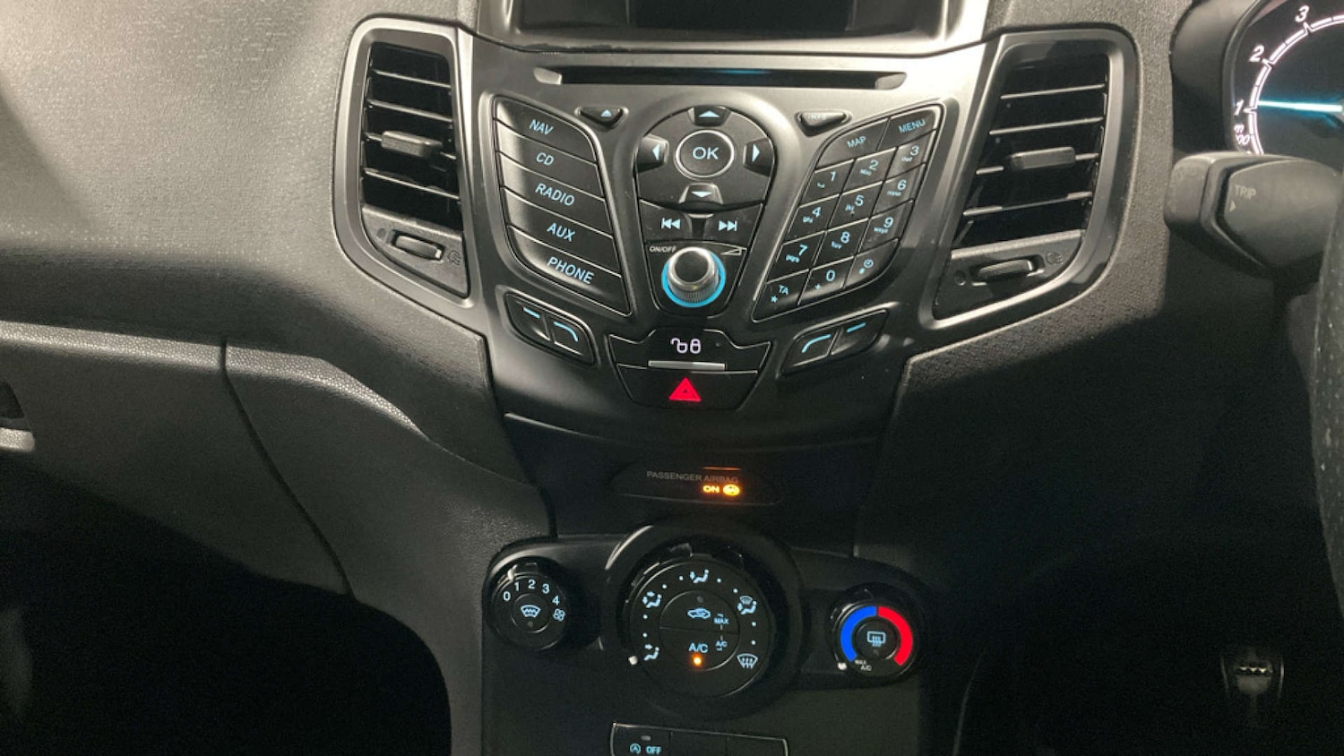 Used Ford Fiesta 2017 for sale - 76530921: Photo 11