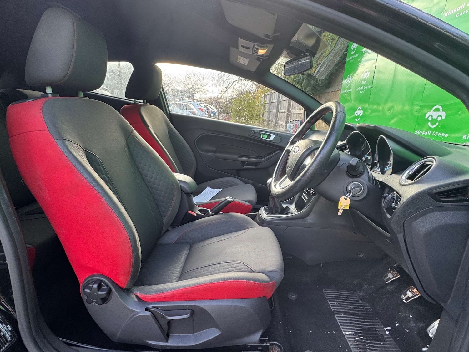 Used Ford Fiesta 2017 for sale - 76530921: Photo 32