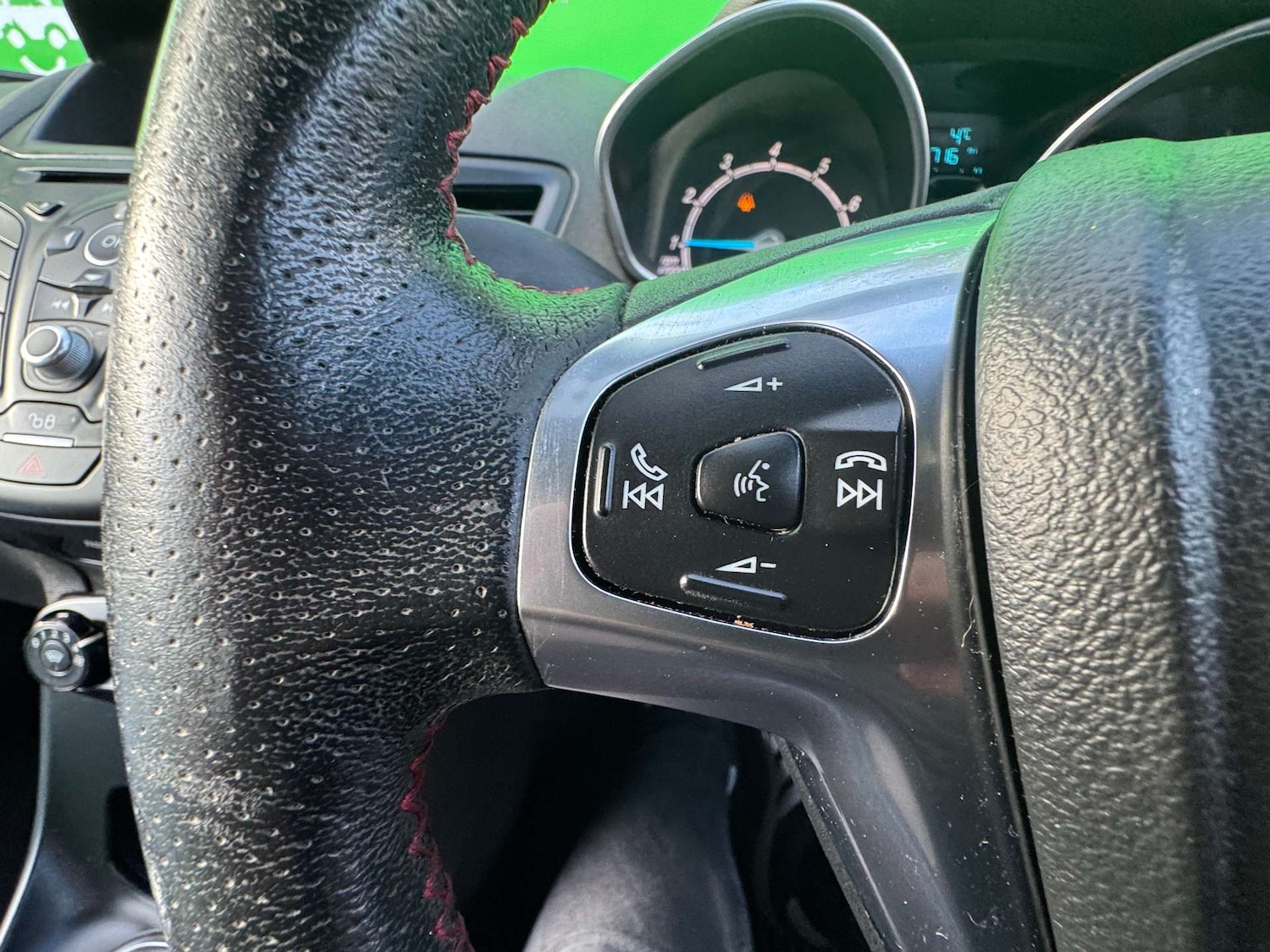 Used Ford Fiesta 2017 for sale - 76530921: Photo 35