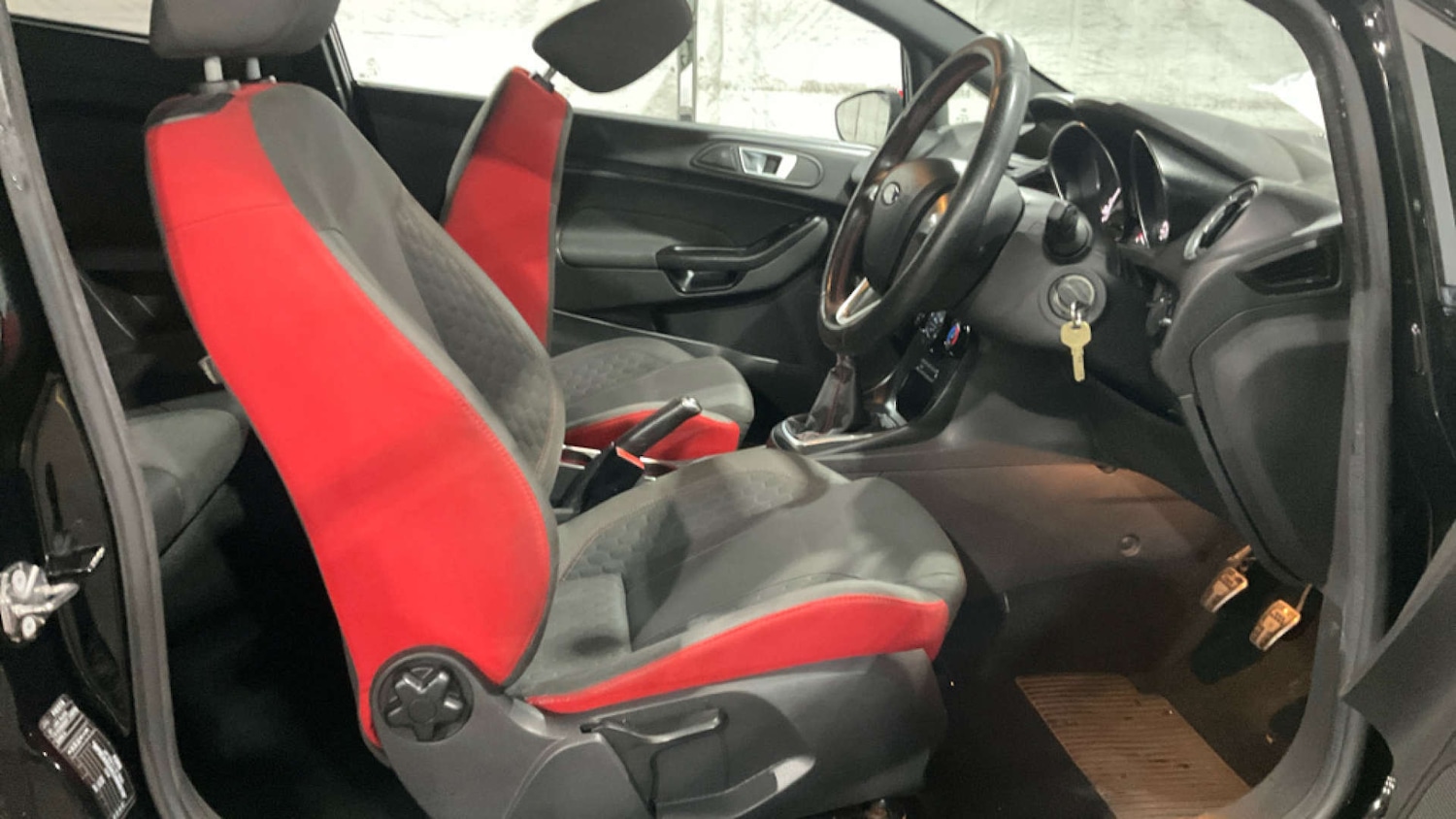 Used Ford Fiesta 2017 for sale - 76530921: Photo 9