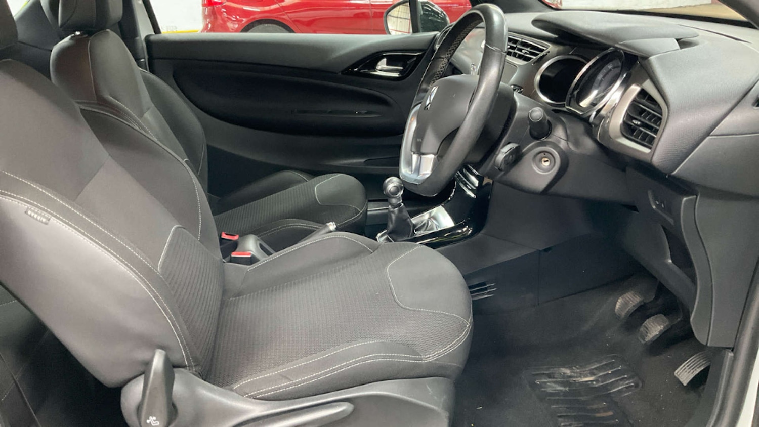 Used DS Automobiles DS 3 2016 for sale - 76853613: Photo 10