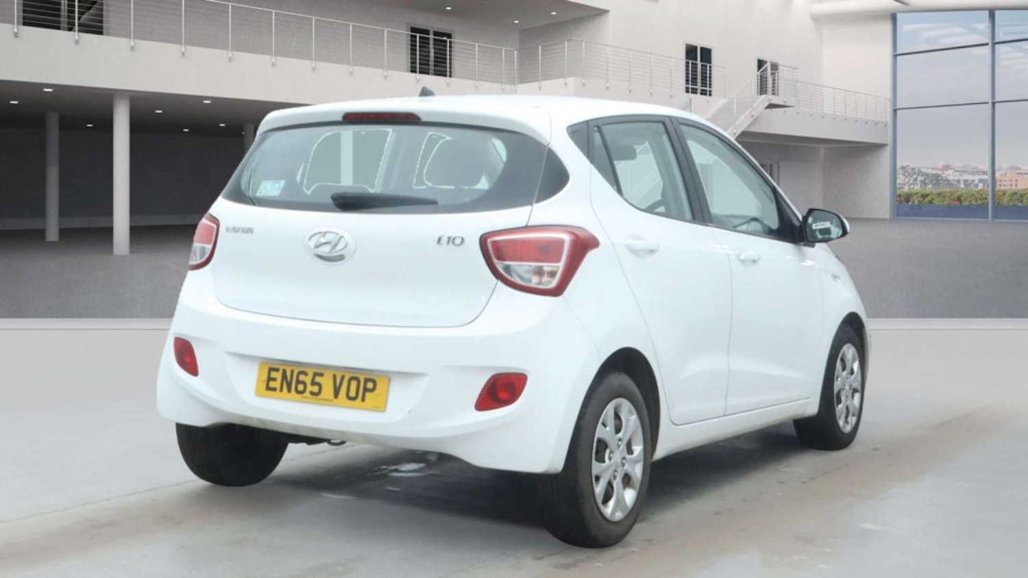 Used Hyundai i10 2015 for sale - 76853614: Photo 4