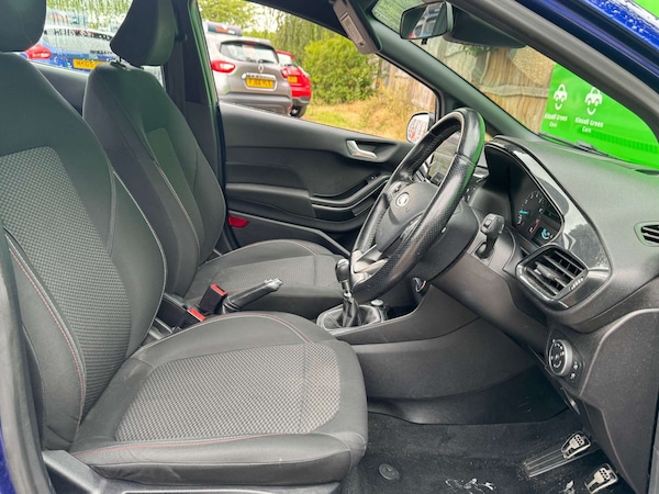 Used Ford Fiesta 2017 for sale - 75616189: Photo 32
