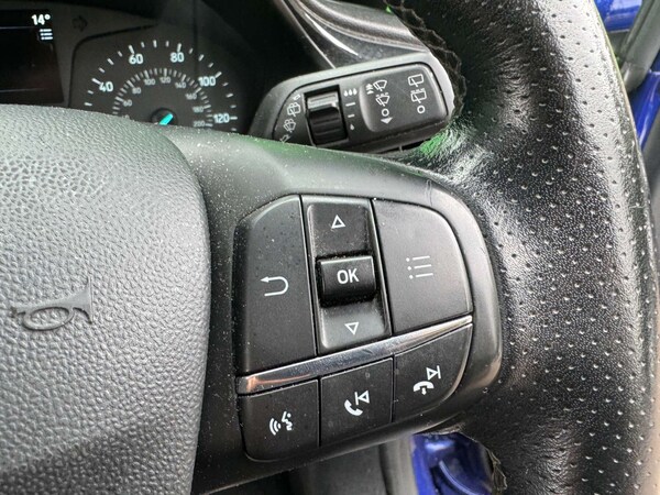 Used Ford Fiesta 2017 for sale - 75616189: Photo 42