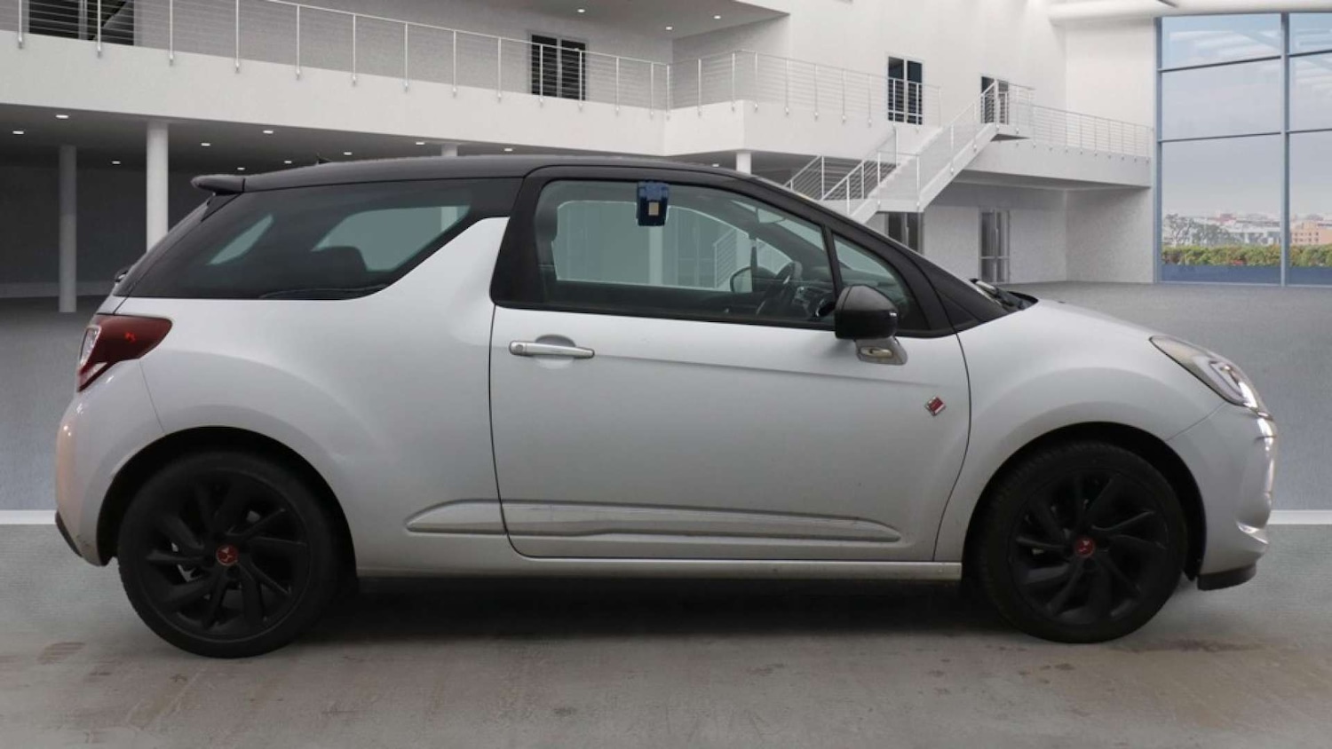 Used DS Automobiles DS 3 2018 for sale - 76757917: Photo 5