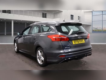 Used Ford Focus 2015 for sale - 76614718: Photo