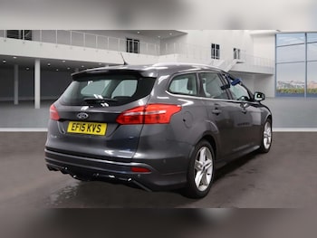 Used Ford Focus 2015 for sale - 76614718: Photo