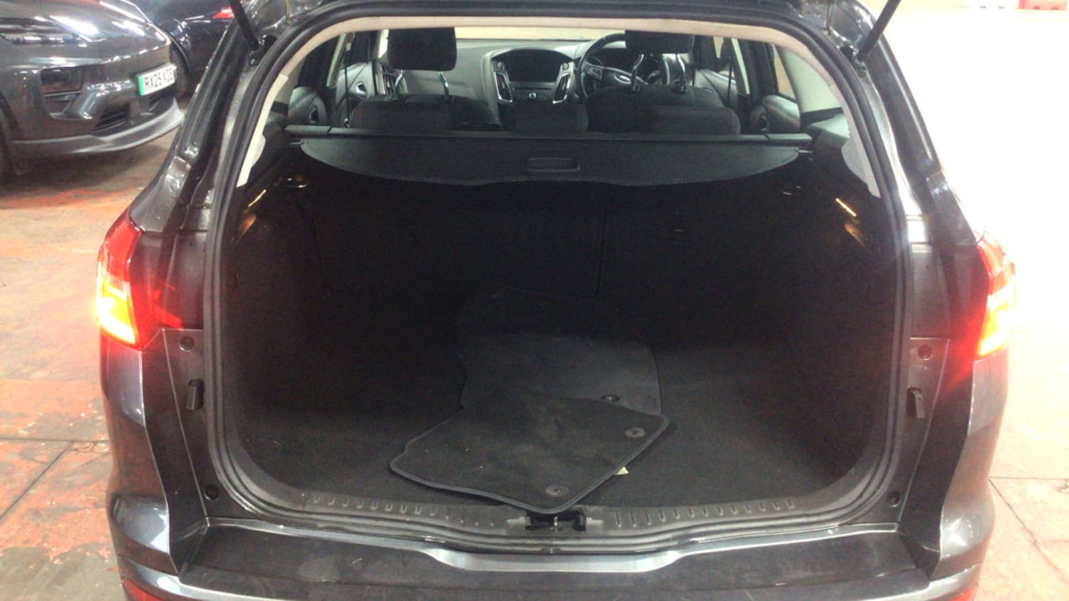 Used Ford Focus 2015 for sale - 76614718: Photo 7