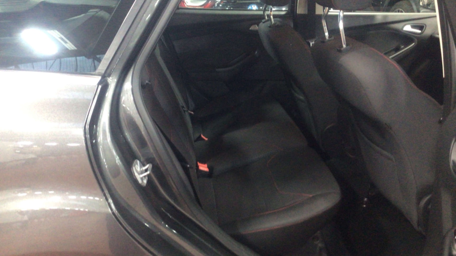 Used Ford Focus 2015 for sale - 76614718: Photo 9