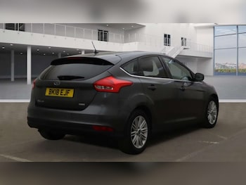 Used Ford Focus 2018 for sale - 76157435: Photo 4