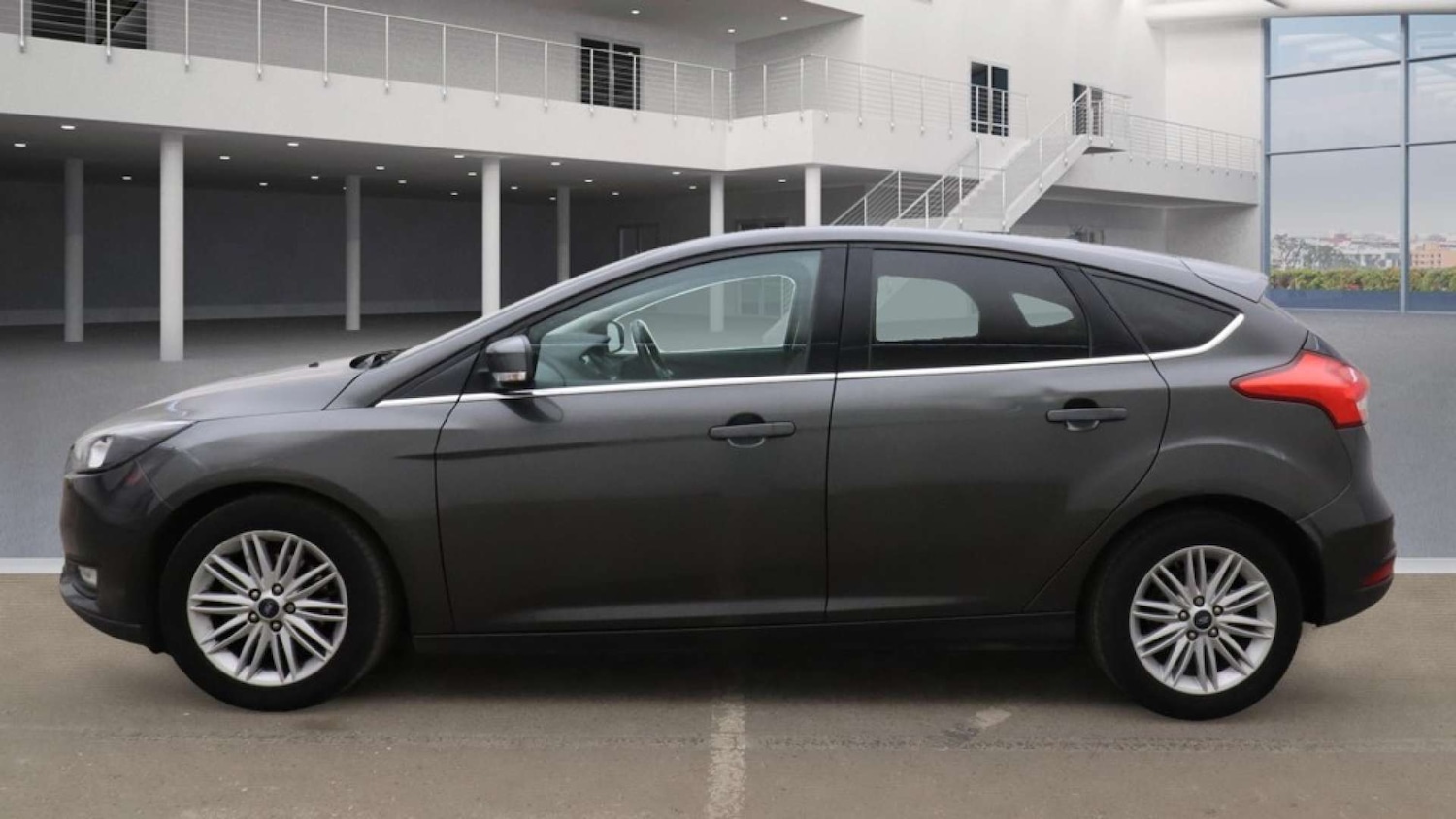 Used Ford Focus 2018 for sale - 76157435: Photo 6