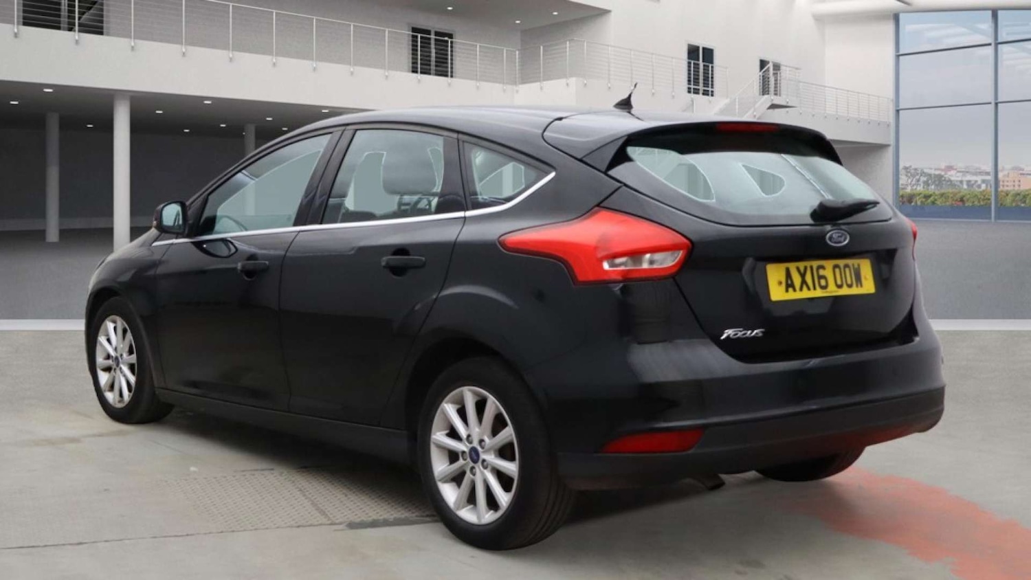 Used Ford Focus 2016 for sale - 76017960: Photo 3