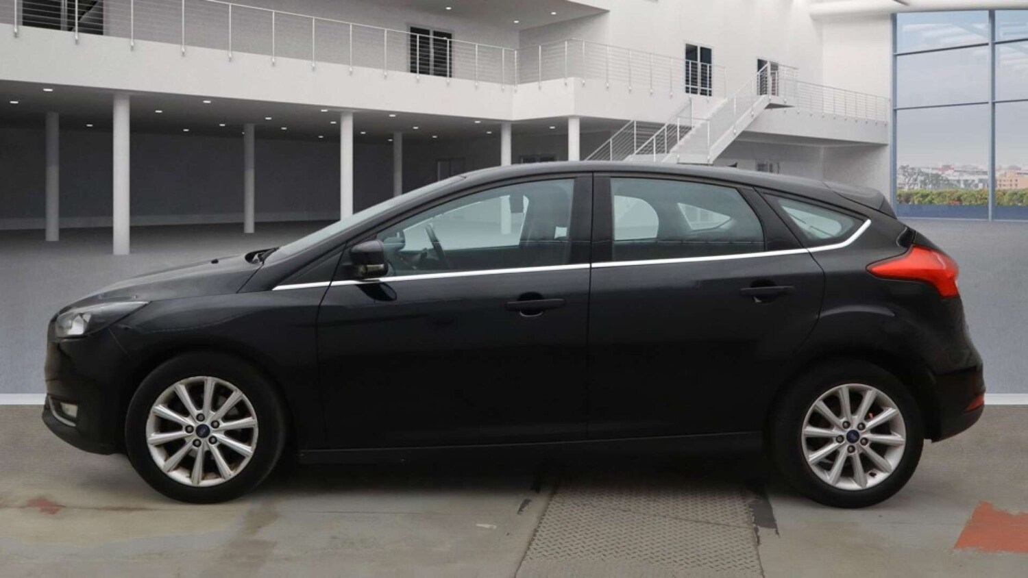 Used Ford Focus 2016 for sale - 76017960: Photo 6