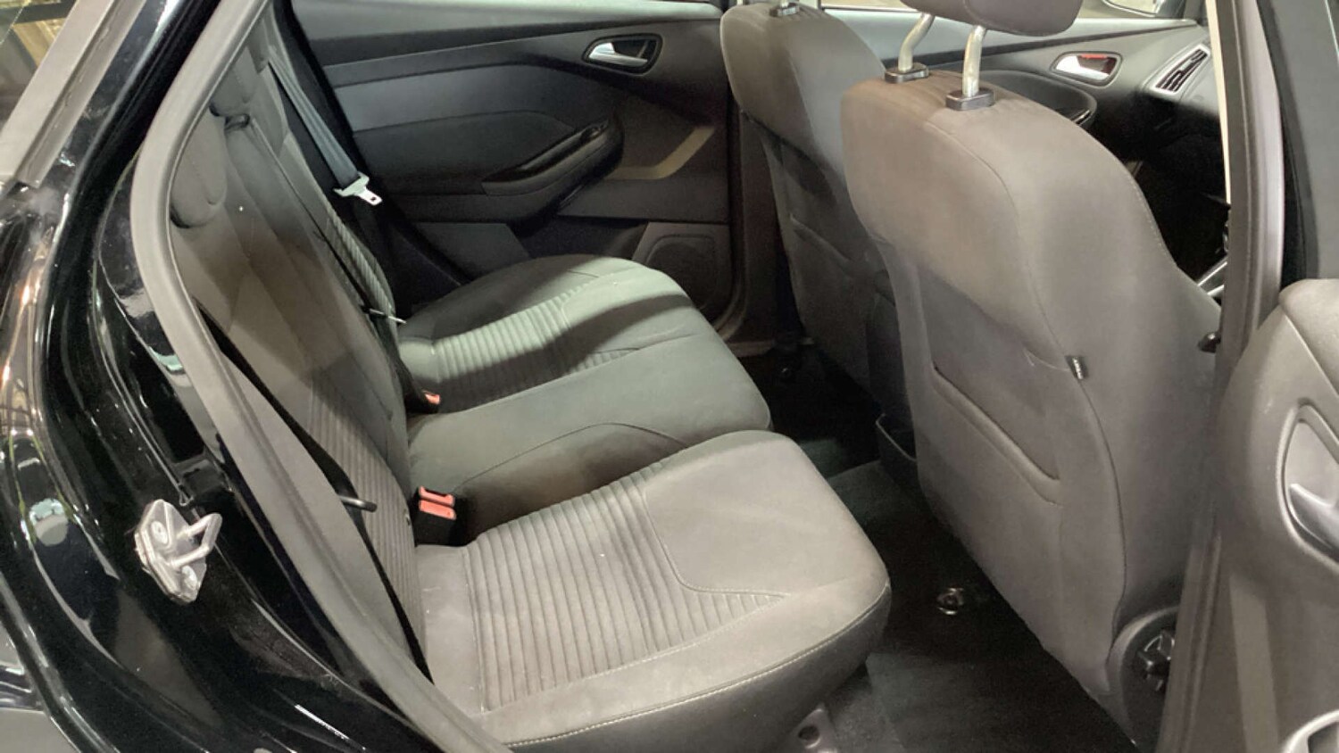 Used Ford Focus 2016 for sale - 76017960: Photo 9