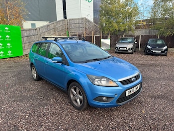 Used Ford Focus 2010 for sale - 76719522: Photo