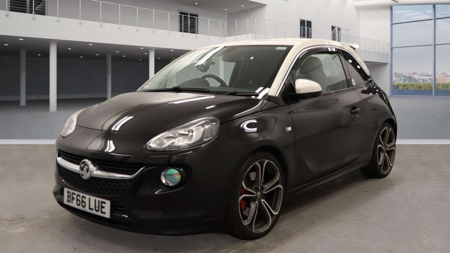 Used Vauxhall ADAM 2016 for sale - 76416866: Photo 2