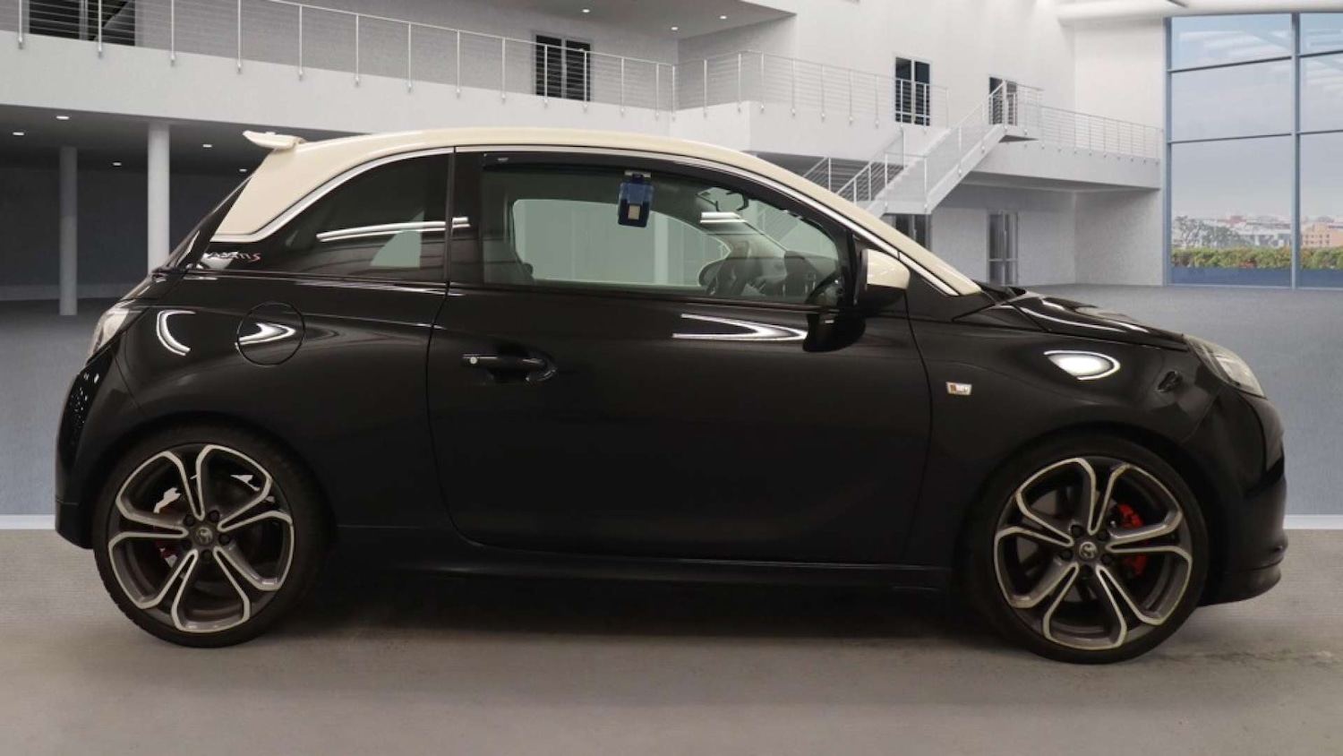 Used Vauxhall ADAM 2016 for sale - 76416866: Photo 8