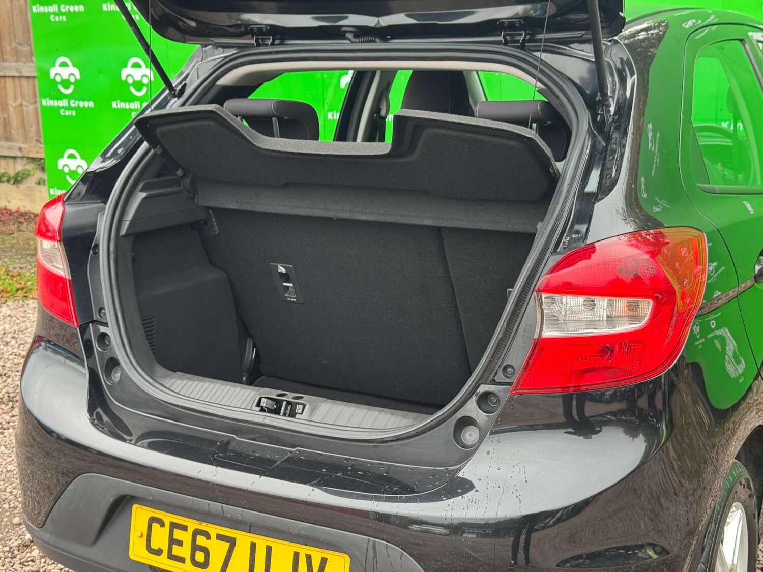 Used Ford Ka+ 2017 for sale - 76418578: Photo 12