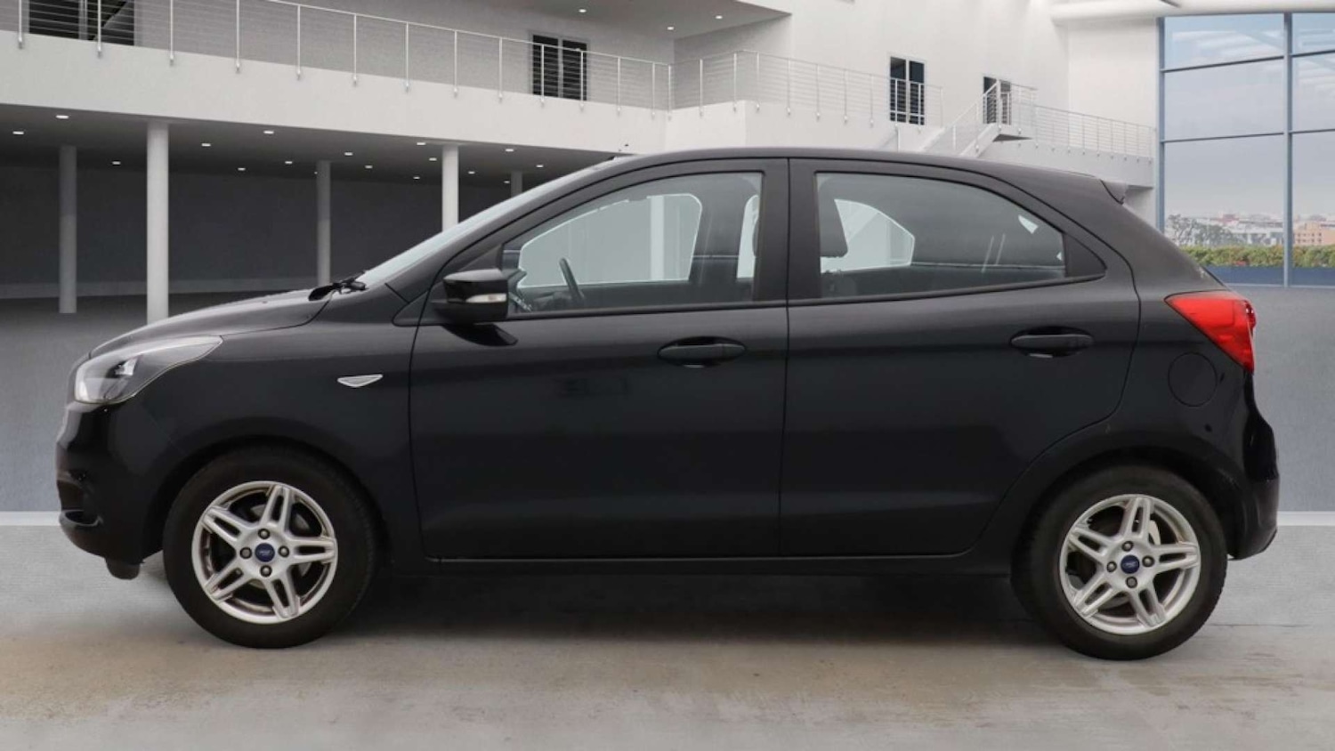 Used Ford Ka+ 2017 for sale - 76418578: Photo 6