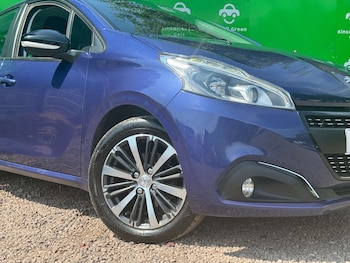 Used Peugeot 208 2016 for sale - 75352603: Photo