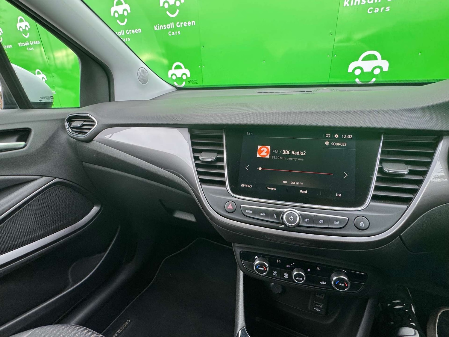 Used Vauxhall Crossland X 2018 for sale - 76663853: Photo 40